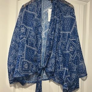 NWT Mac and Me Tie Front Kimono Size P/S.